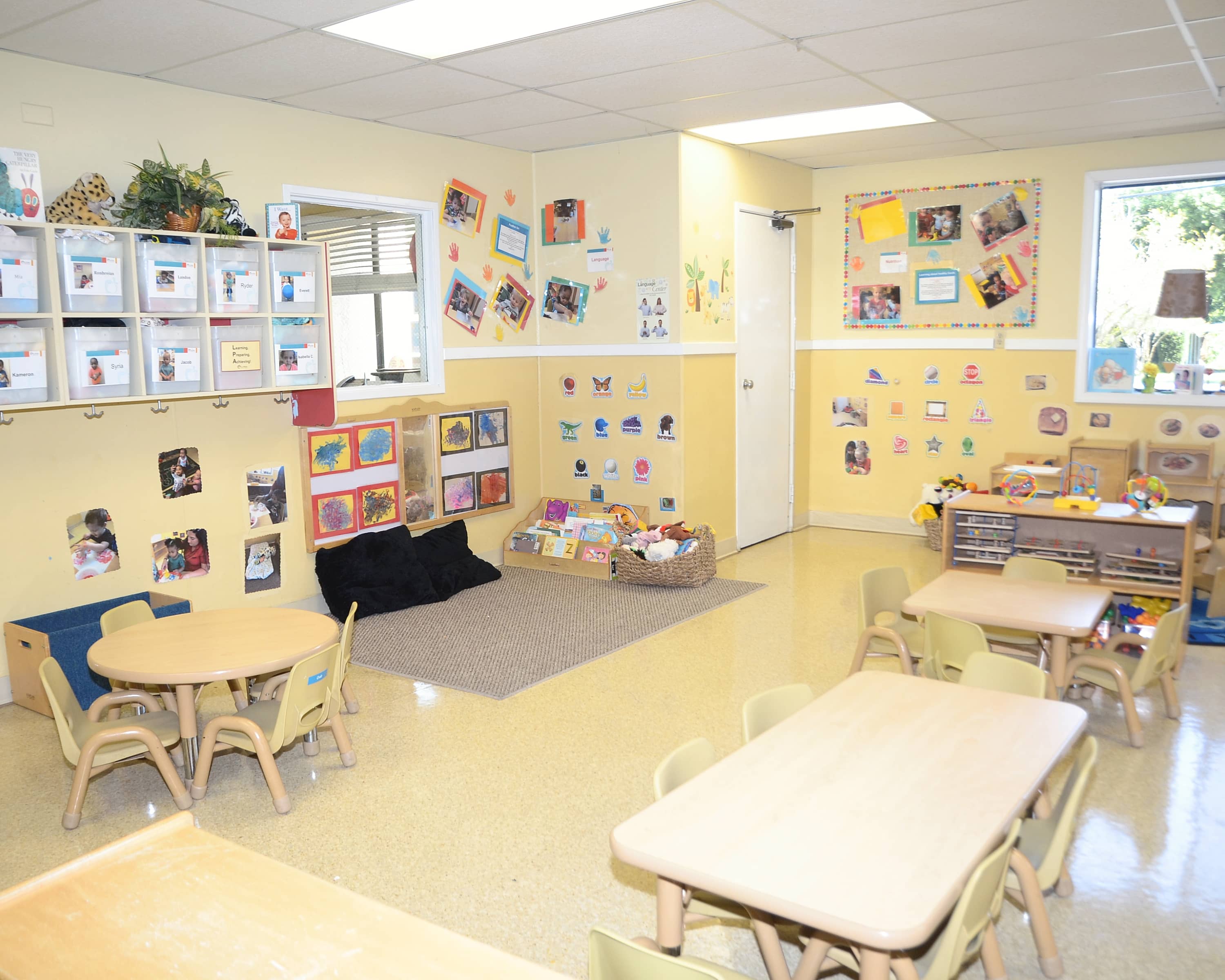 La Petite Academy of Orlando in Orlando, FL 2650 Pembrook Drive La